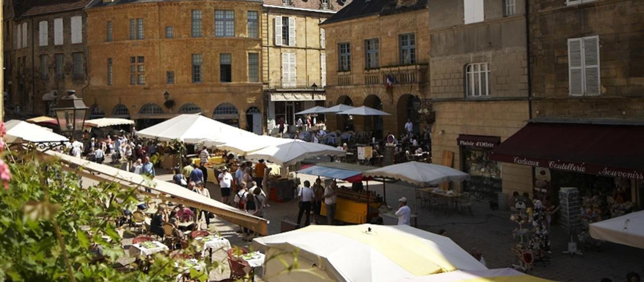 Les Trois L Bed & Breakfast Gindou Eksteriør bilde