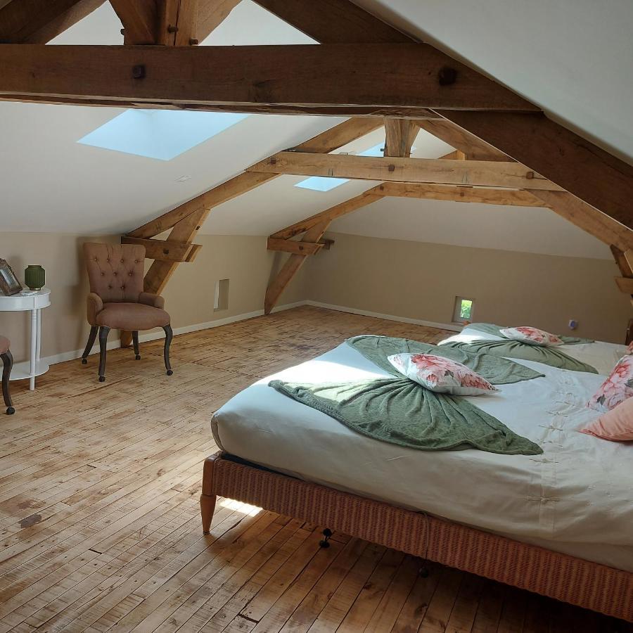 Les Trois L Bed & Breakfast Gindou Eksteriør bilde
