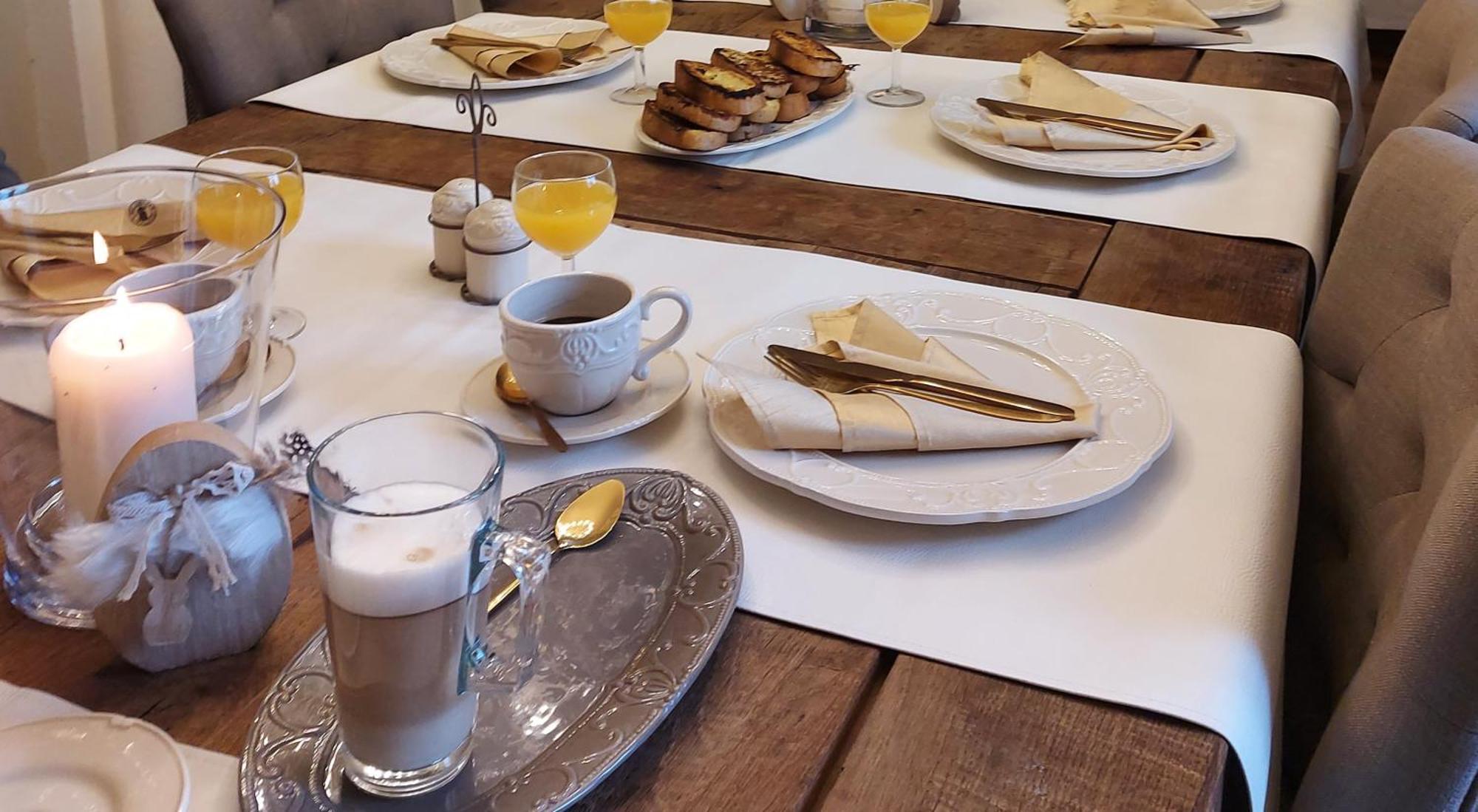 Les Trois L Bed & Breakfast Gindou Eksteriør bilde