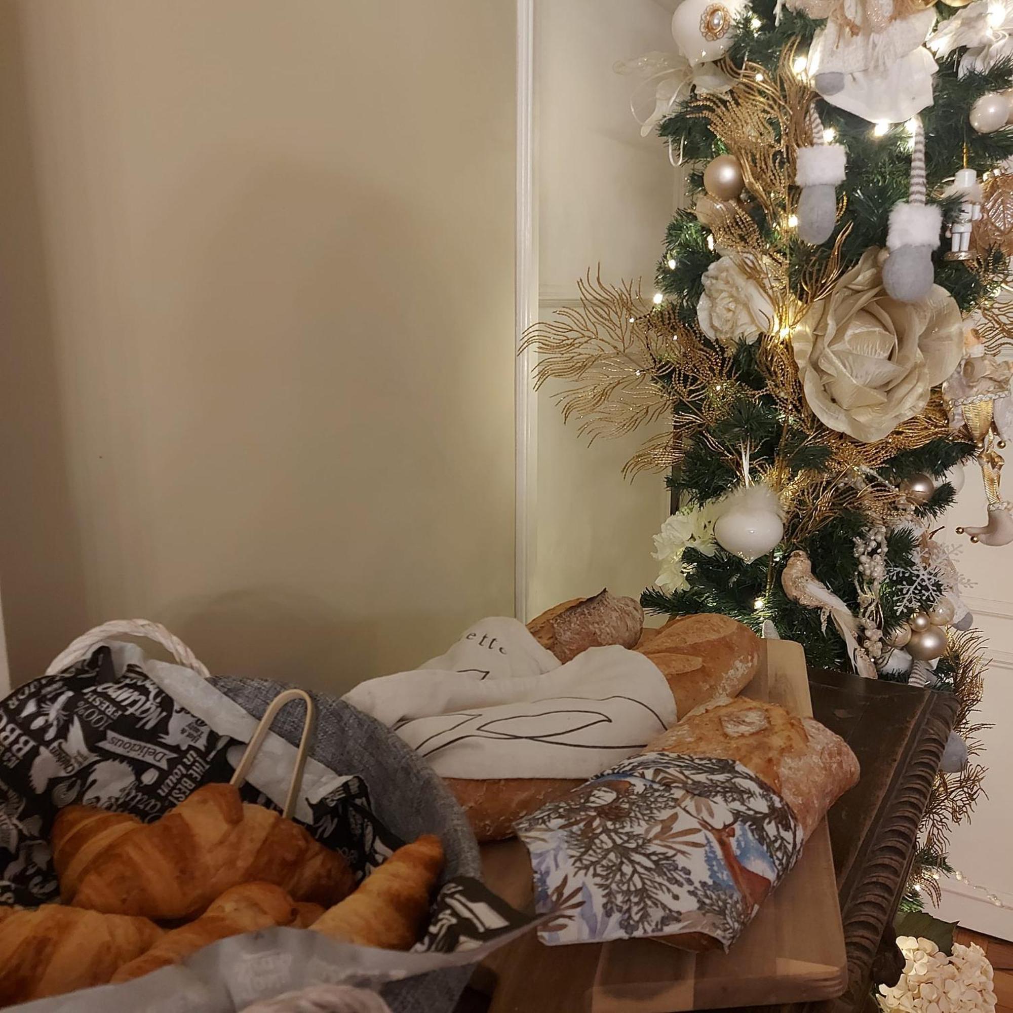 Les Trois L Bed & Breakfast Gindou Eksteriør bilde